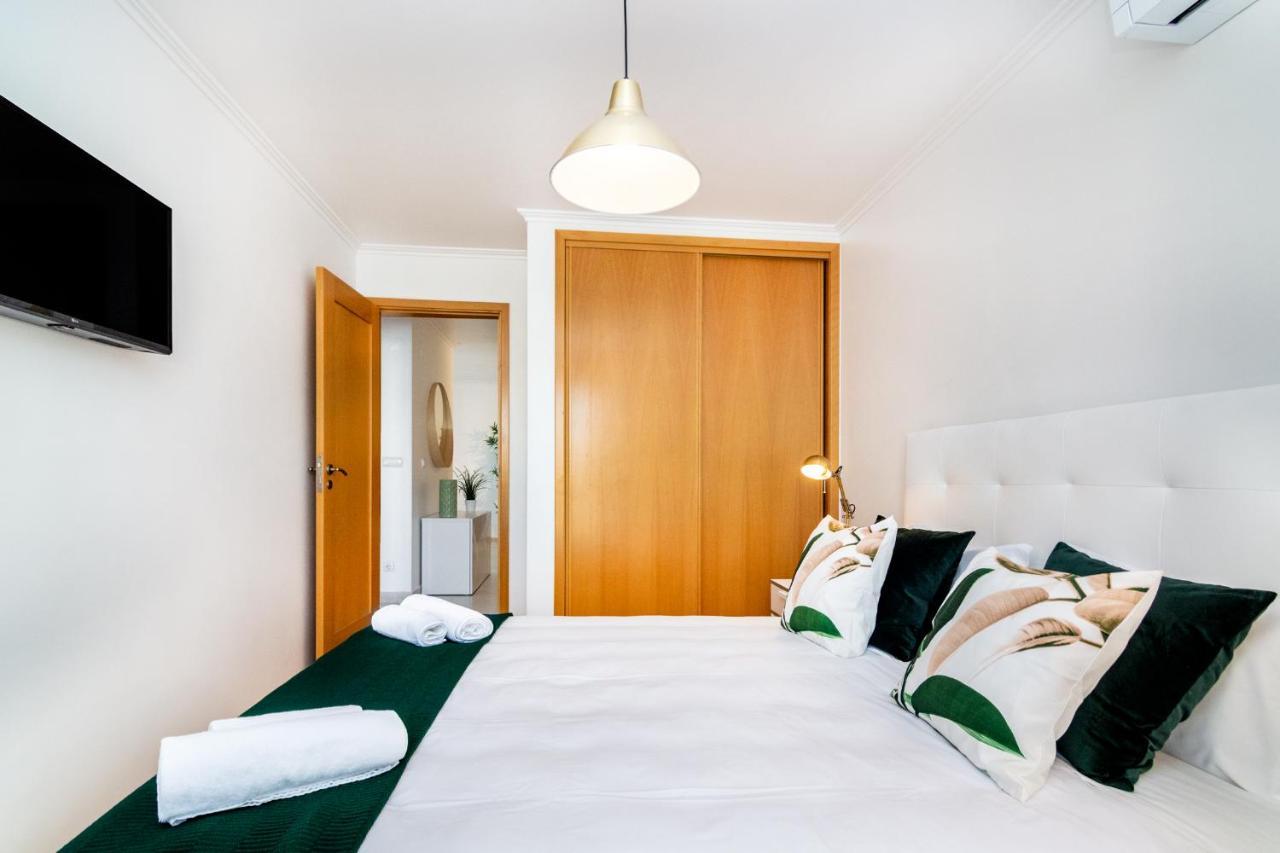 Lxluxhome - Casino Premium Apartment Лиссабон Экстерьер фото