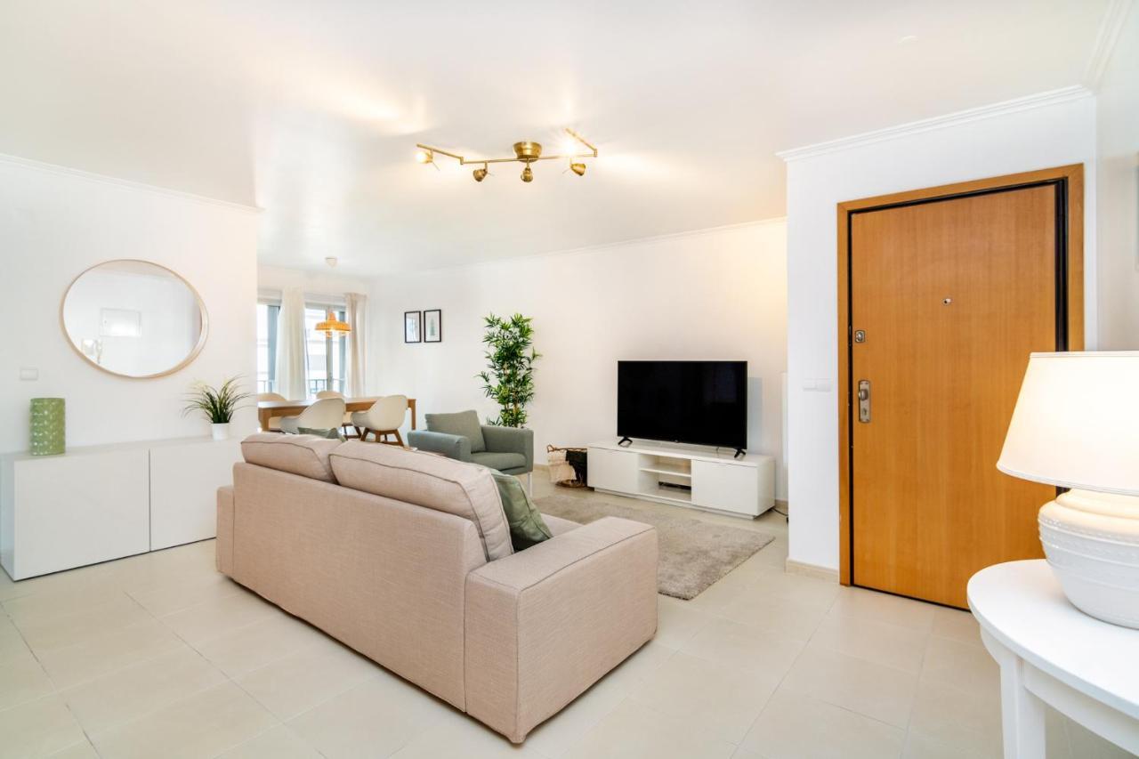Lxluxhome - Casino Premium Apartment Лиссабон Экстерьер фото